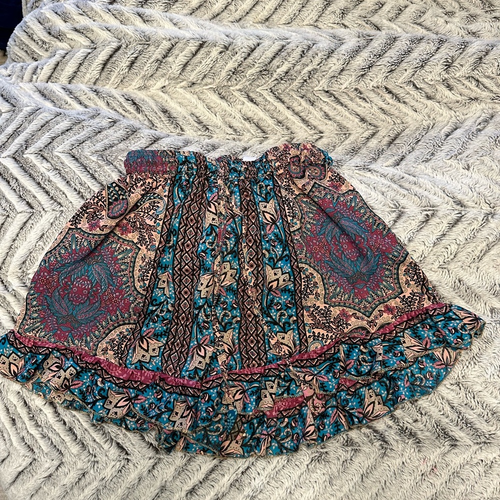 Flowing shorts